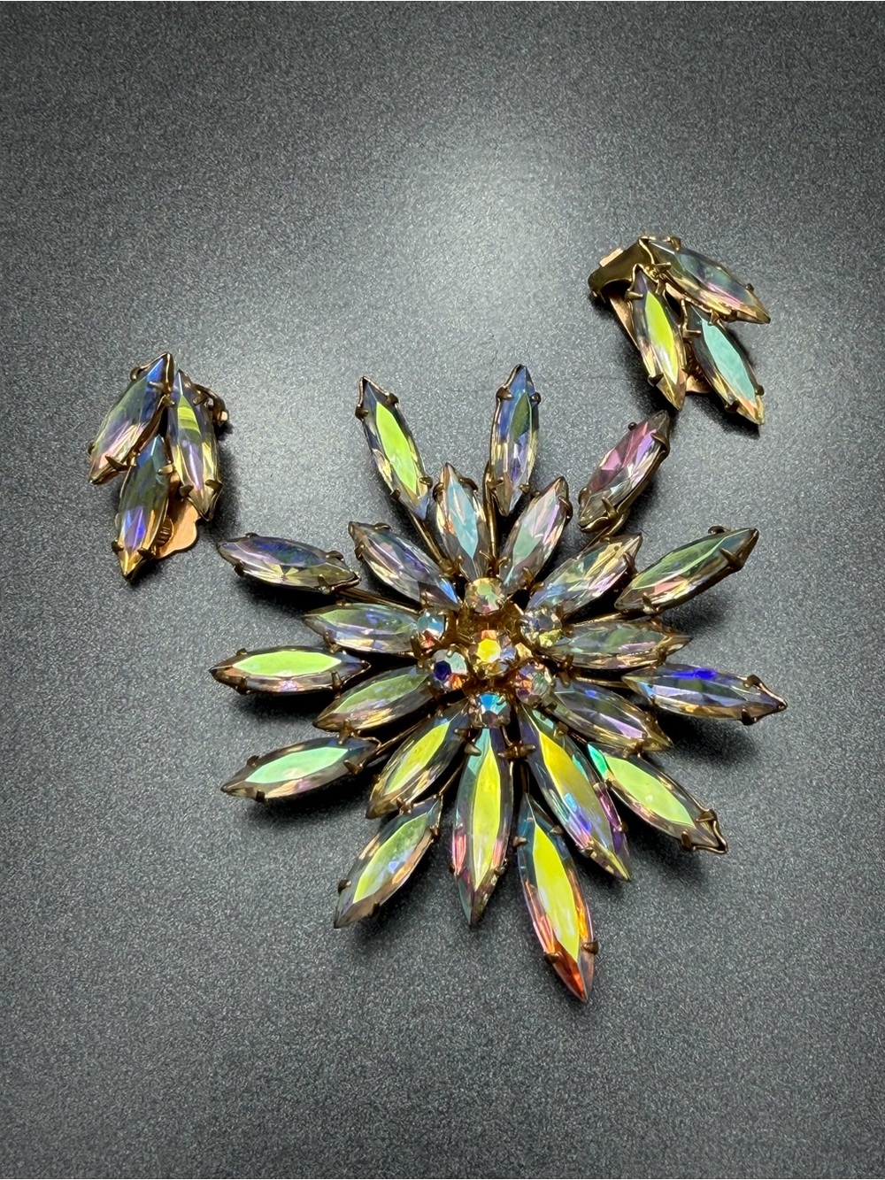 Vintage Aurora Borealis Starburst Brooch and Earrings
